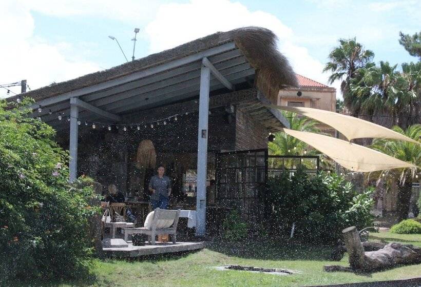 酒店 Be House Suites & Spa