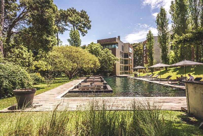 酒店 Be House Suites & Spa