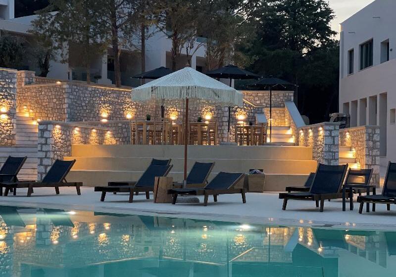 호텔 Mythical Coast Wellness Retreat