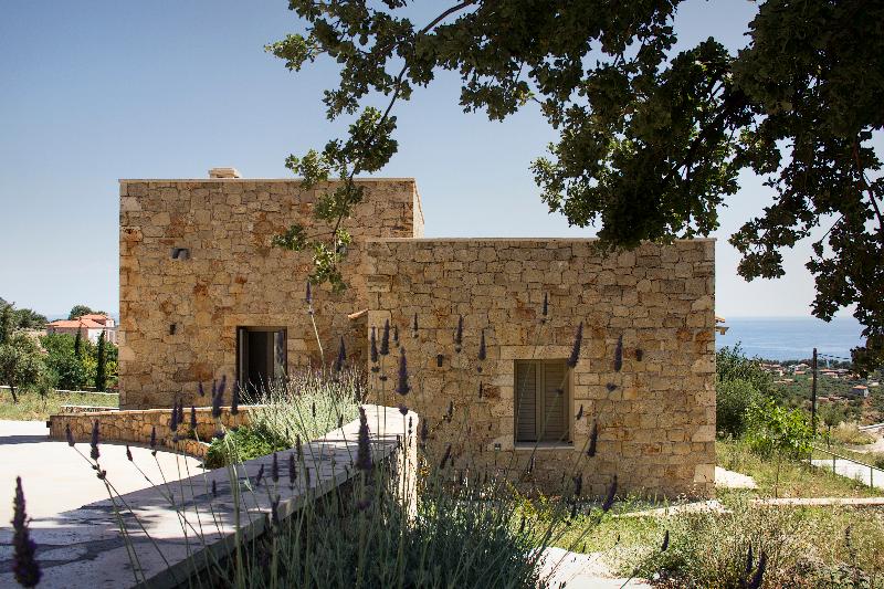 בית מלון כפרי Gea Mani Villas