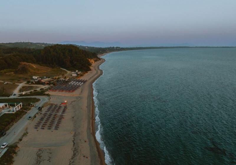 فندق Nama Seaside Villas