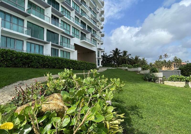 호텔 Oceanfronts Apartments