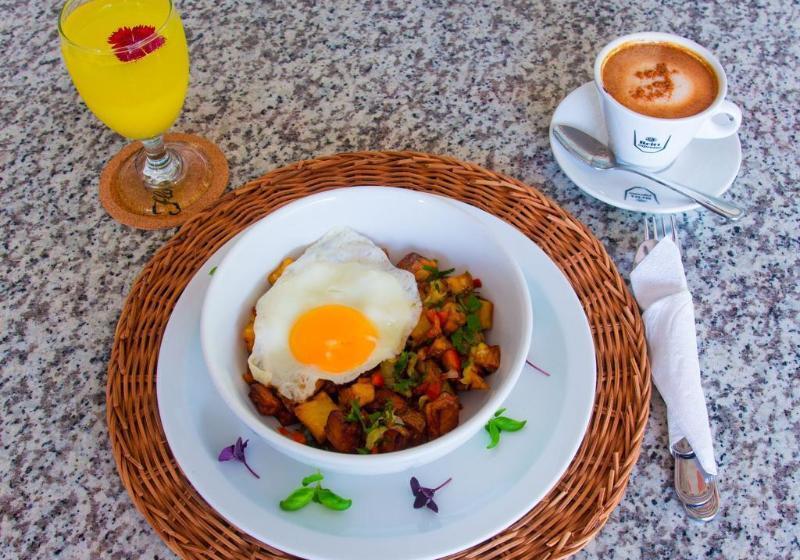 Отель Paradise Bay