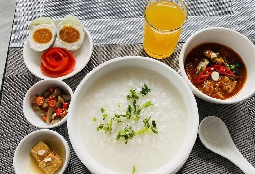 Отель Kampot Sunny