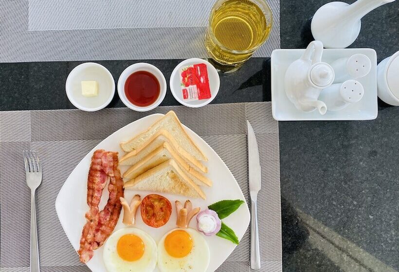 Отель Kampot Sunny