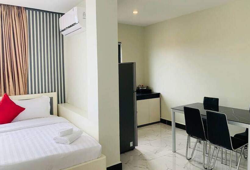 Отель Kampot Sunny