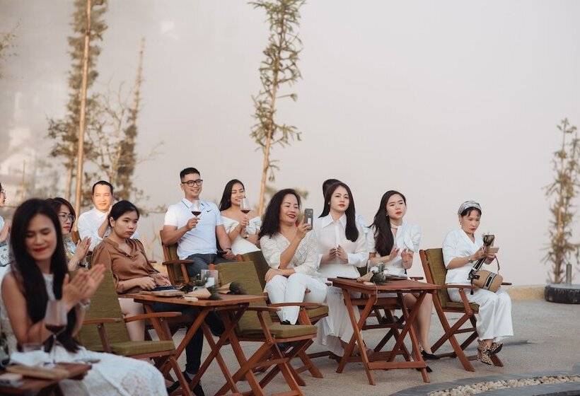 هتل Ville De Mont Mountain Resort