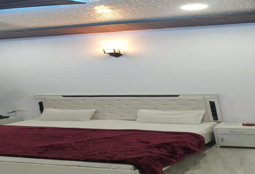 ホテル Oyo 82544 Rajni Guest House