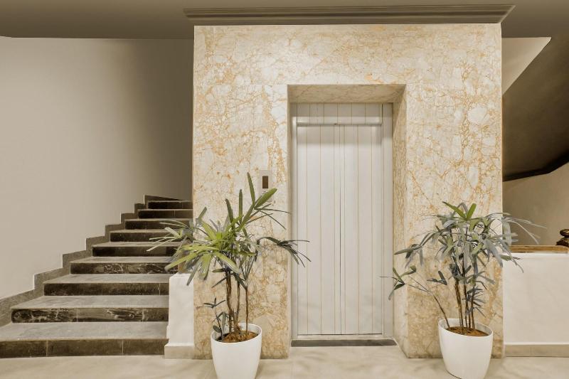 호텔 Oyo Townhouse 430 Everest