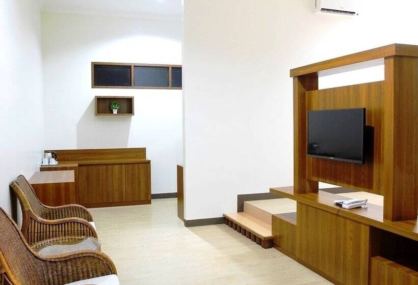 בית מלון כפרי Dayang Resort Singkawang