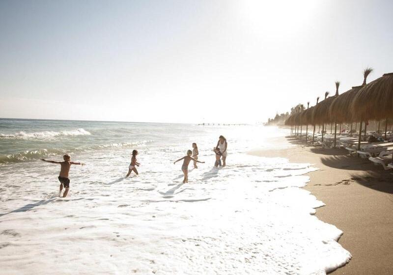 ホテル Paradise At Puerto Banus