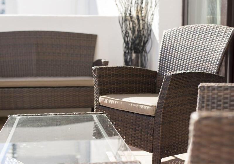 ホテル Paradise At Puerto Banus