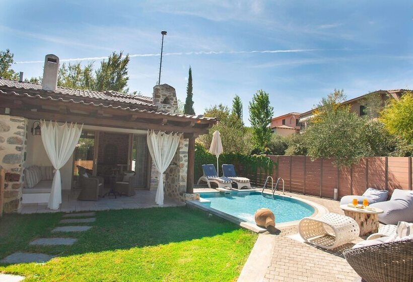 Acrotel Athena Residence