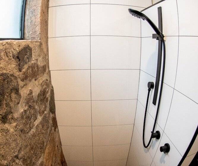 فندق صغير Amber Lodge Mt Buller