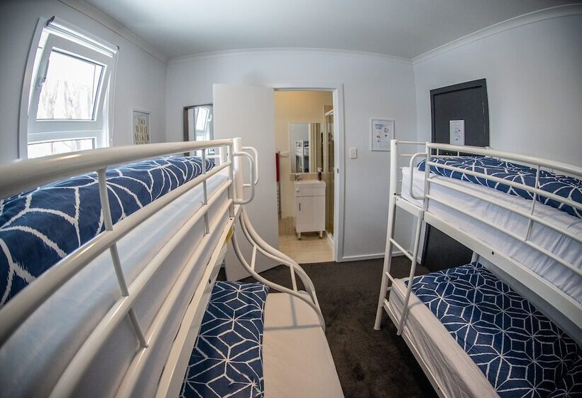 فندق صغير Amber Lodge Mt Buller