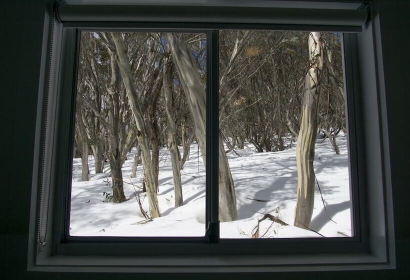 فندق صغير Amber Lodge Mt Buller