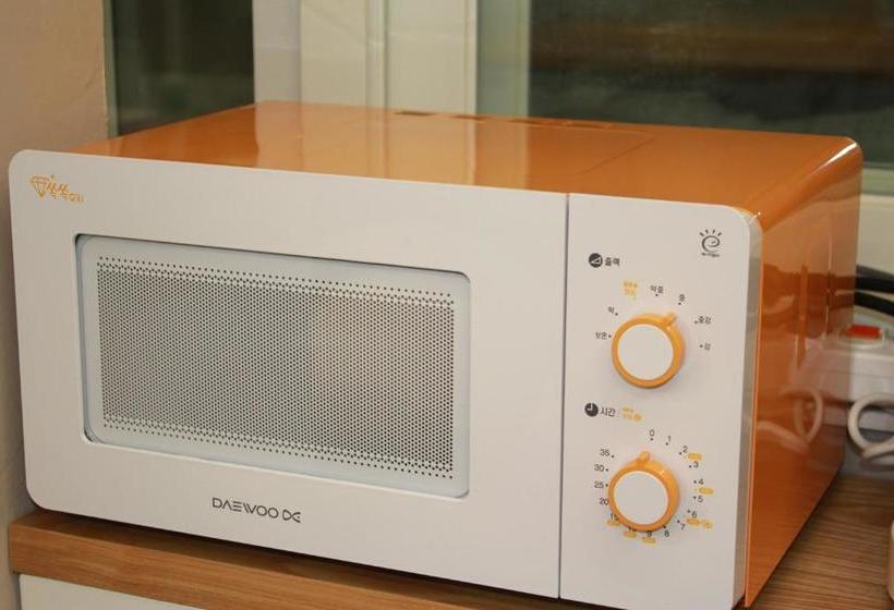 فندق صغير Egg House Namisum Guesthouse