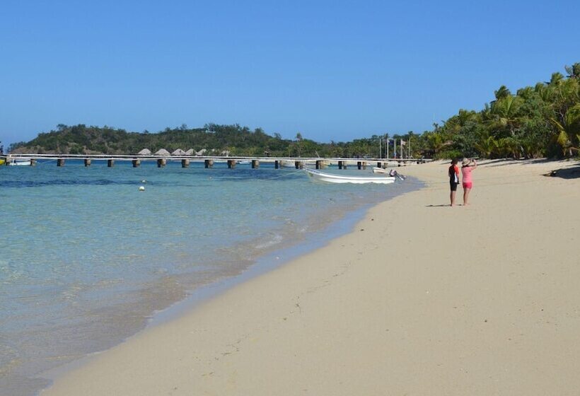 Общежитие Ratu Kini Backpackers & Dive Resort