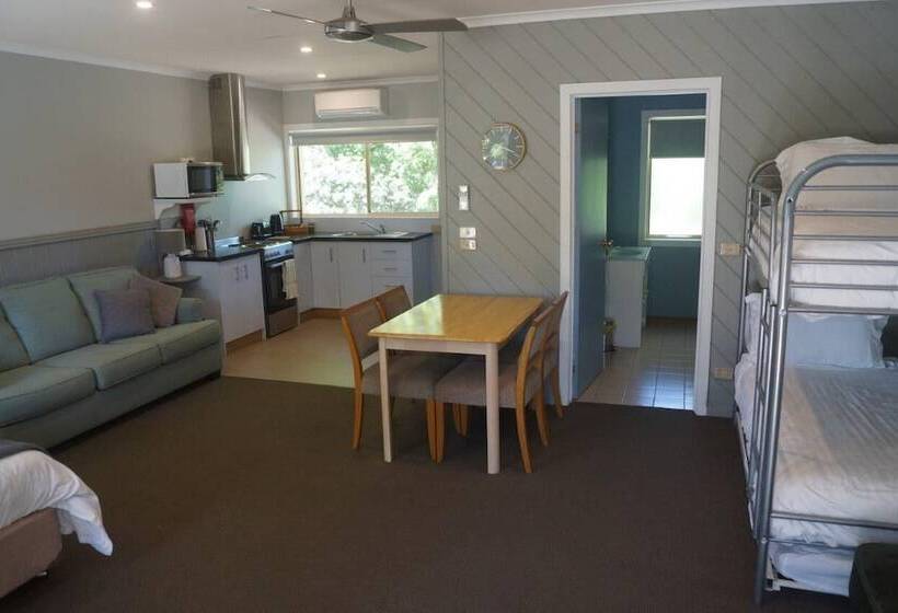 All Seasons Mansfield