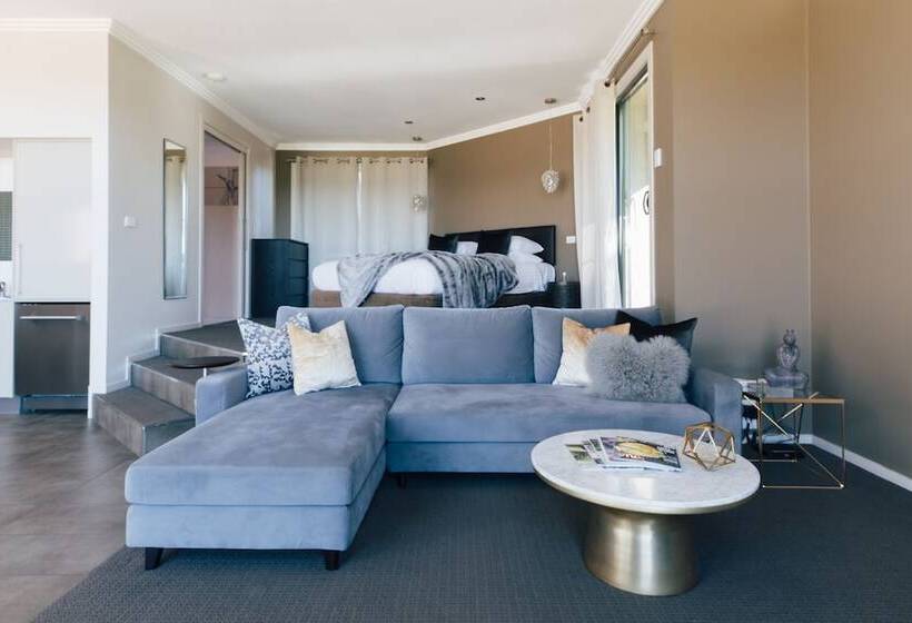 Alure Stanthorpe