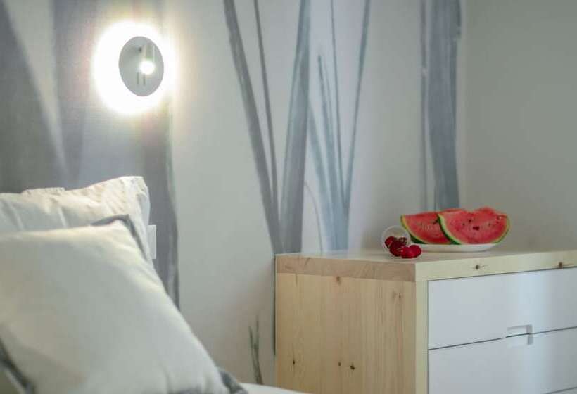 Antony Suites   Adults Only