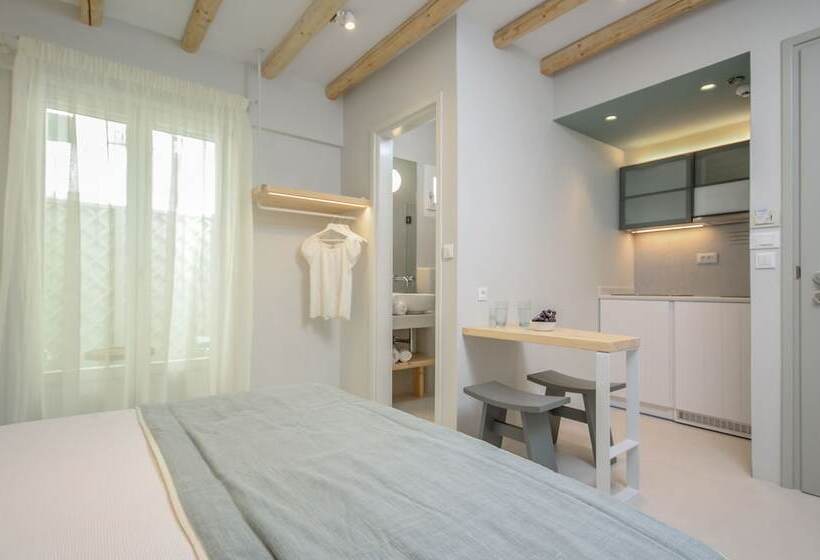 Antony Suites   Adults Only