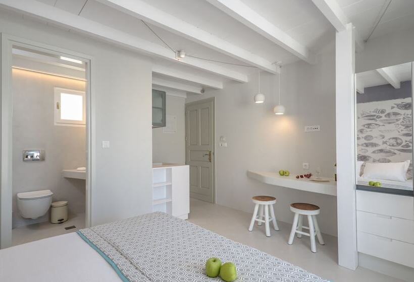 Antony Suites   Adults Only