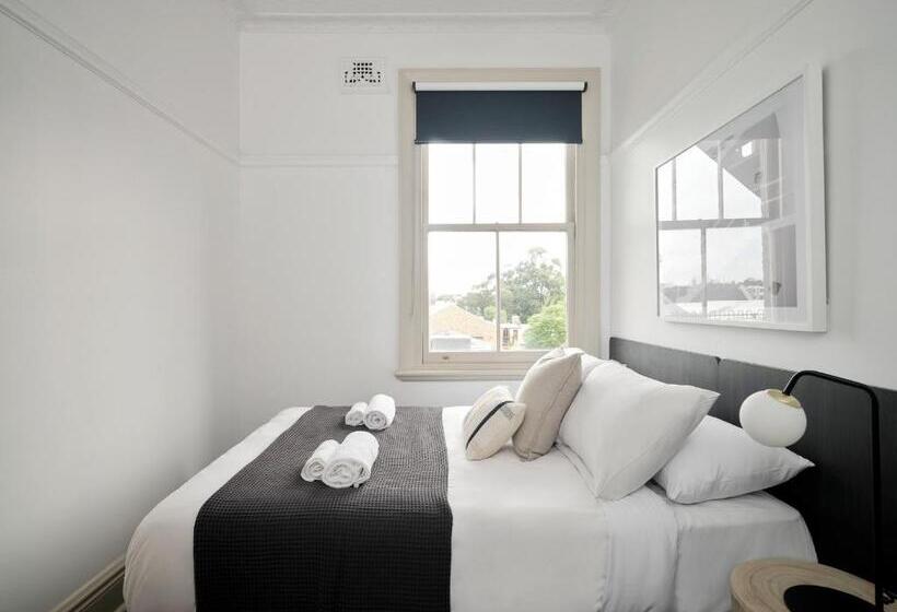 تختخواب و صبحانه Dunkirk Hotel Pyrmont