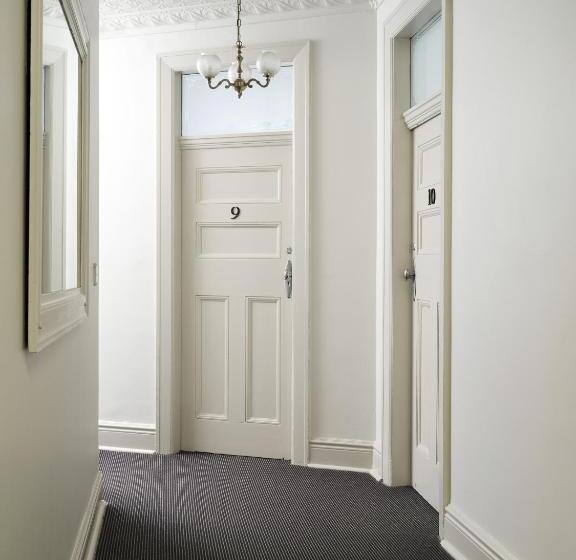 تختخواب و صبحانه Dunkirk Hotel Pyrmont