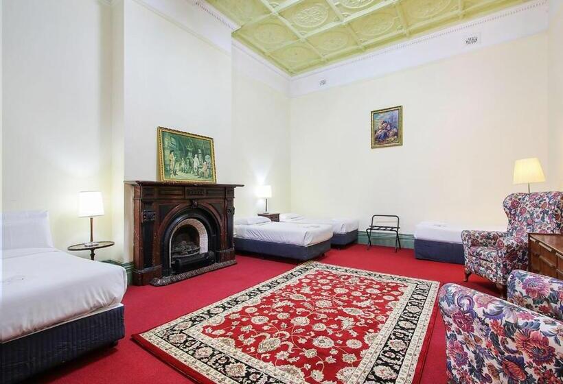 Bed and Breakfast The Old Priory