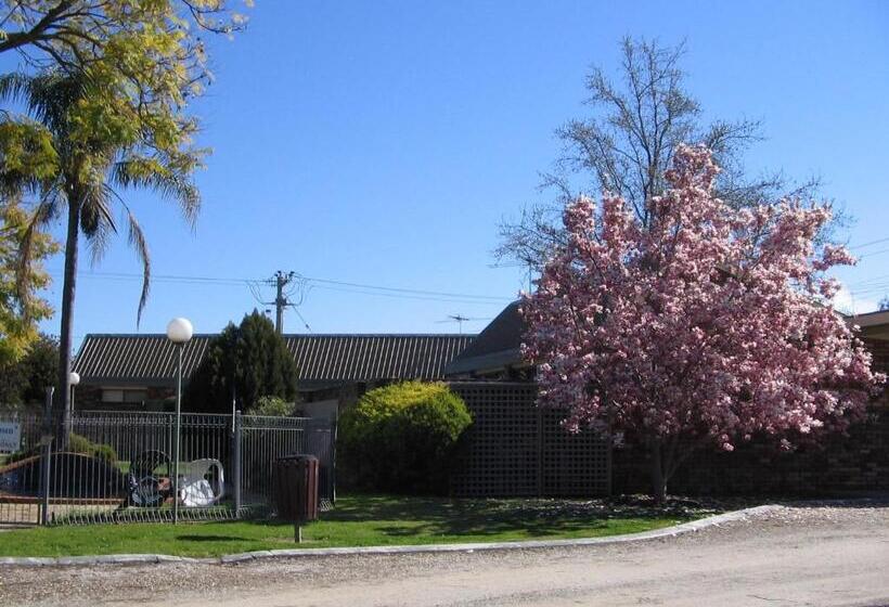 Belvoir Village Motel & Apartments Wodonga