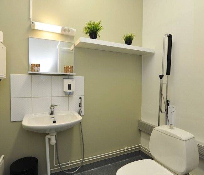 Forenom Hostel Espoo Kivenlahti