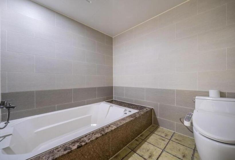 בית מלון כפרי Ansan Seowon Tourist