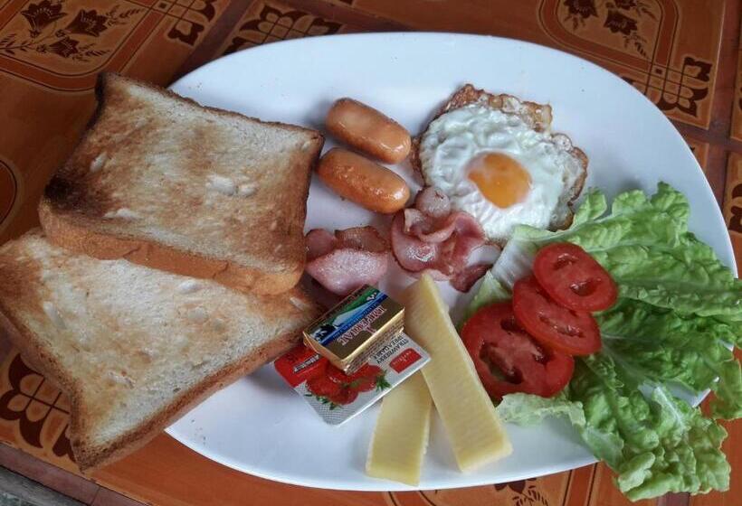 Отель Aonang 3 Monkeys Pool Resort