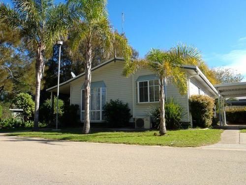 فندق Barlings Beach Holiday Park