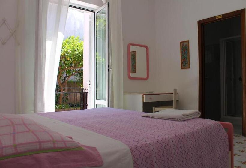 فندق B&b Luna Di Miele