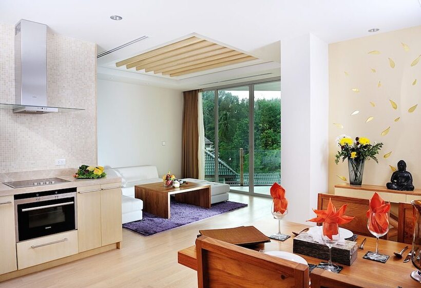 בית מלון כפרי Beachfront Phuket