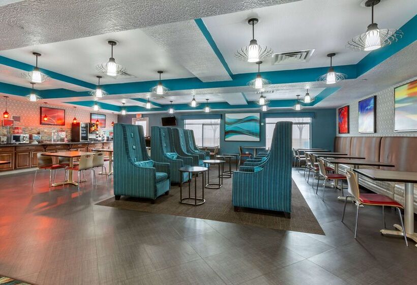 فندق Best Western Plus Gallup Inn & Suites