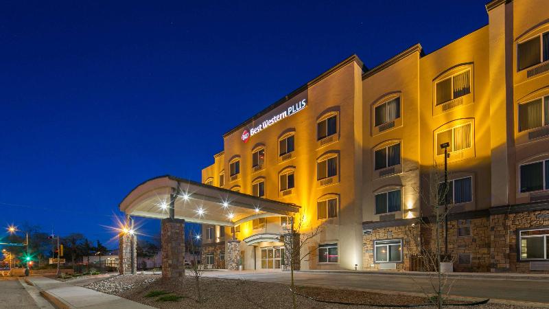 فندق Best Western Plus Gallup Inn & Suites