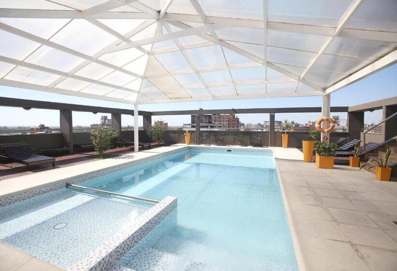 酒店 Bicentenario Suites & Spa