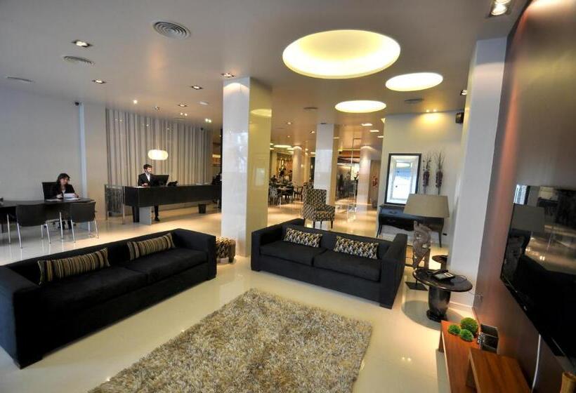 酒店 Bicentenario Suites & Spa