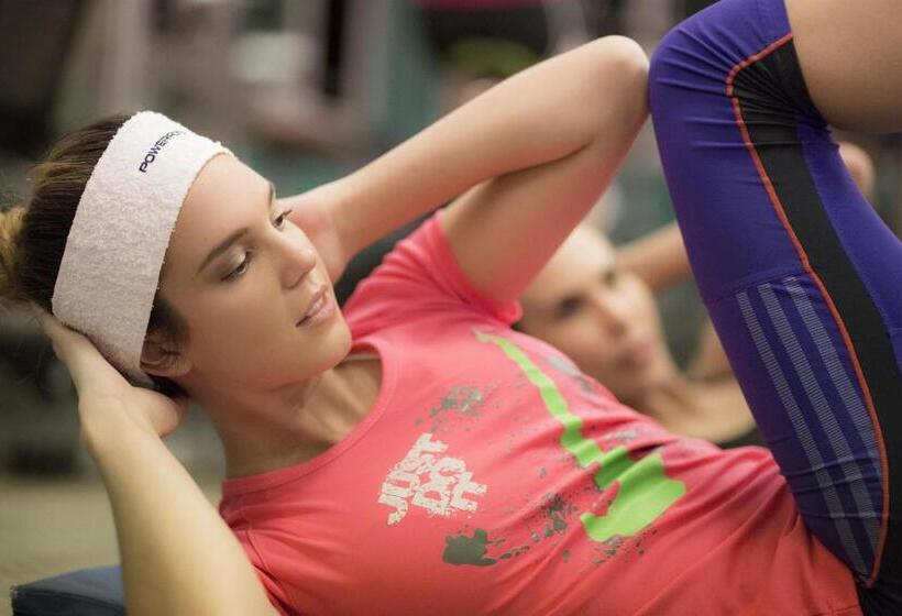 酒店 Bicentenario Suites & Spa