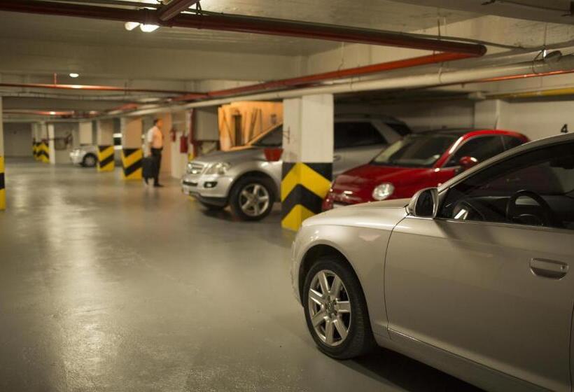 酒店 Bicentenario Suites & Spa