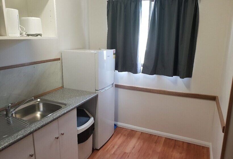 هتل Big4 Acclaim Prospector Holiday Park