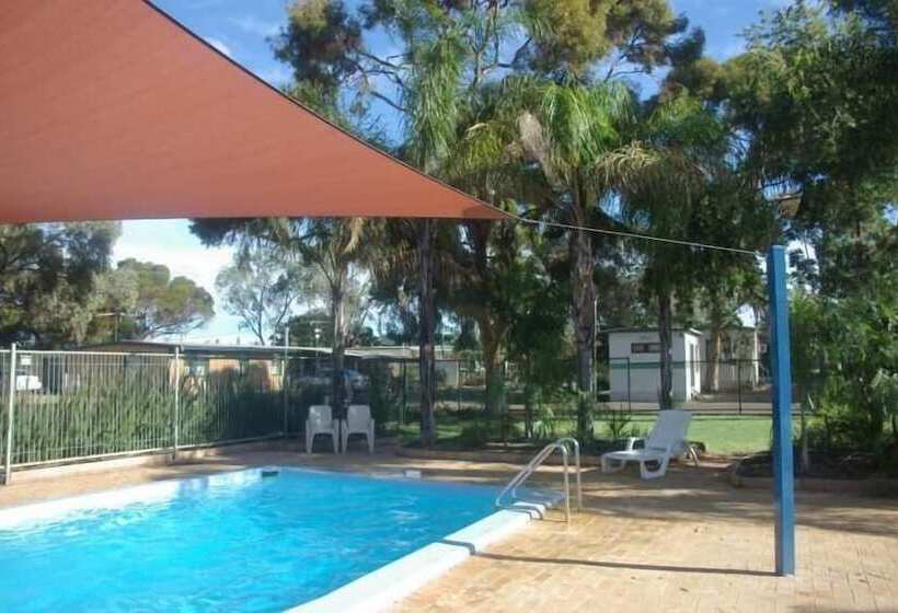 هتل Big4 Acclaim Prospector Holiday Park