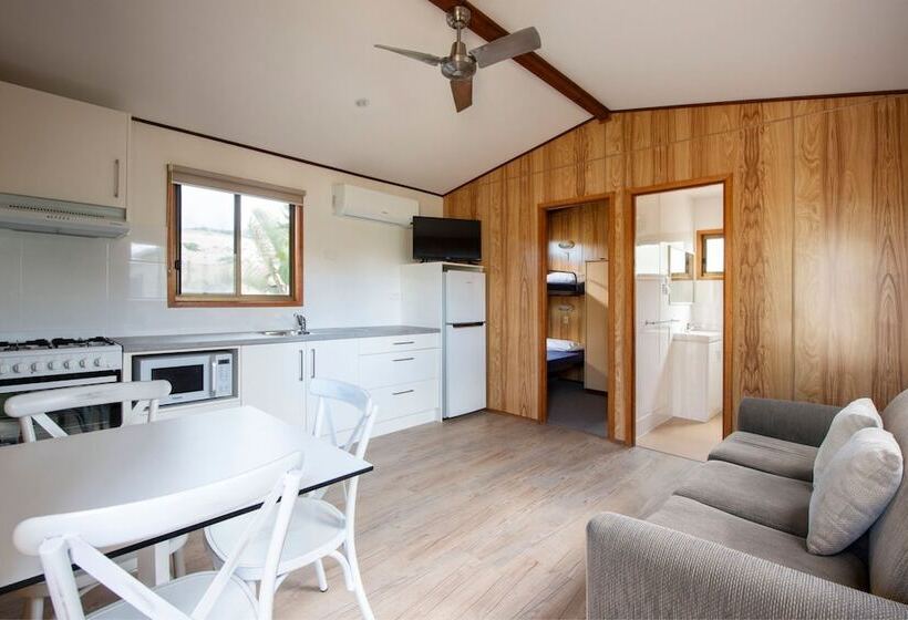 هتل Discovery Parks   West Beach Parks