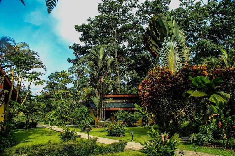 فندق Catarata Eco Lodge