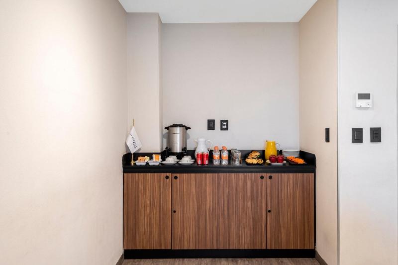 호텔 City Express Plus By Marriott Guadalajara Palomar