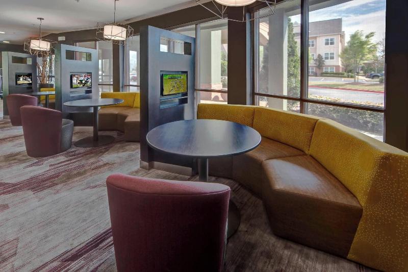 فندق Courtyard By Marriott Memphis Southaven