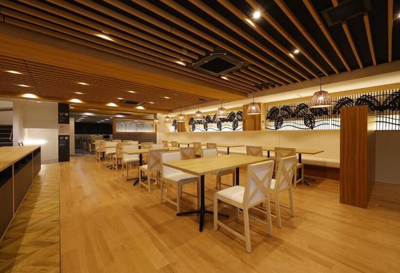 Sauna & Capsule Hotel Rumor Plaza